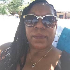 Meet your Posher, Carol